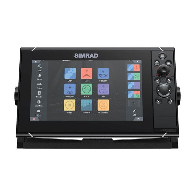 NSS9 EVO3S  MFD/SONAR  C-MAP CHARTS