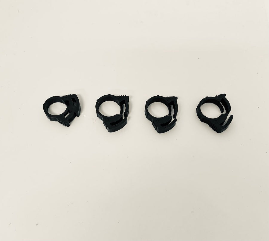 100PK NYLON RATCHET CLAMPS  15/32'.