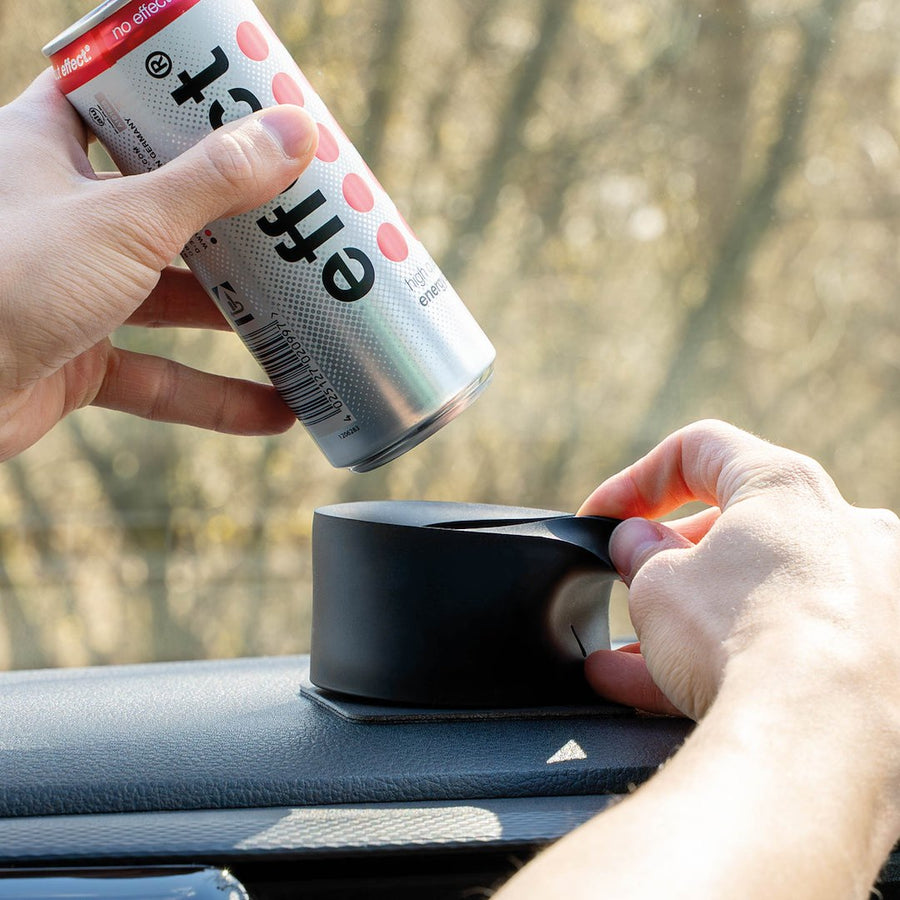 UNIVERSAL MAGNETIC HOLDER FOR CANS