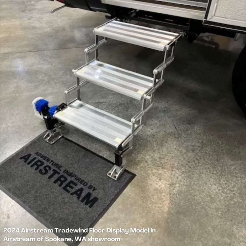 GLOWSTEP REVOLUTION  FOR AIRSTREAM