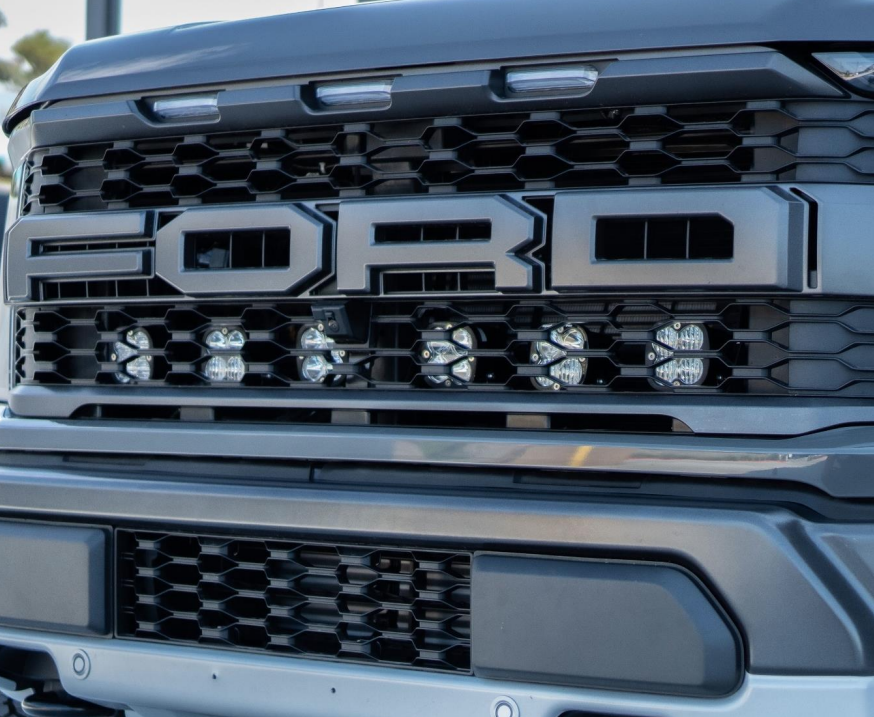 21-ON FORD RAPTOR  24 RAPTOR R/37