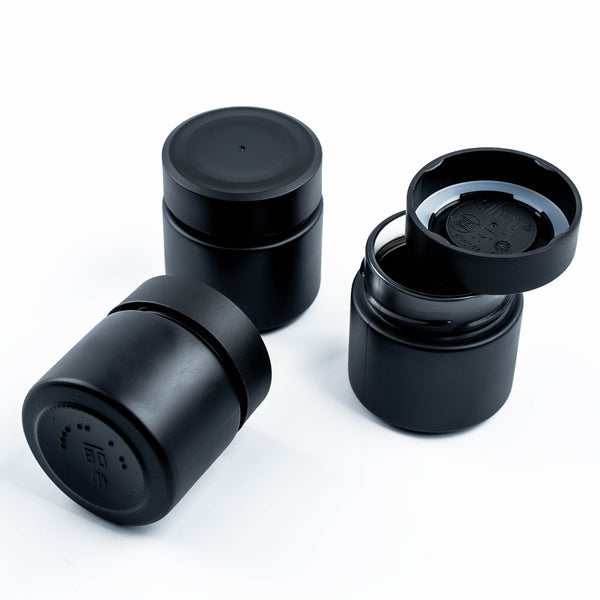 GLASSES BLK (125 ML)